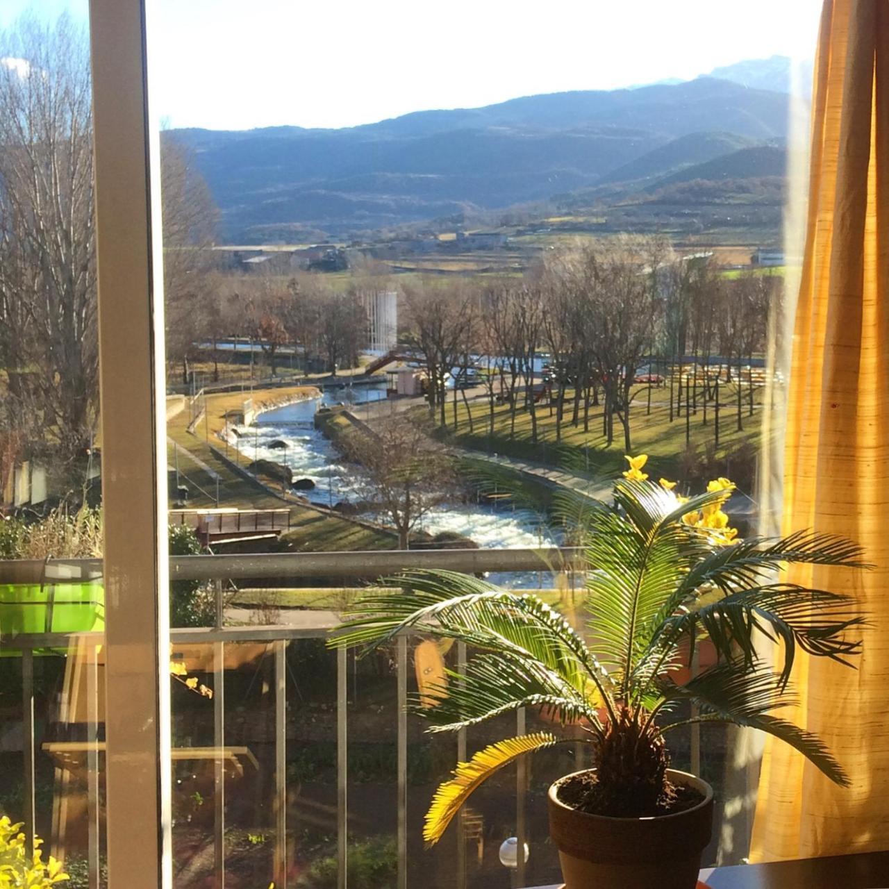 Bed and Breakfast Casa Catharina Сео-де-Уржель Экстерьер фото